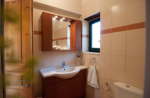 Akrotiri Villa | Il Belvedere di Akrotiri” is a perfect retreat!