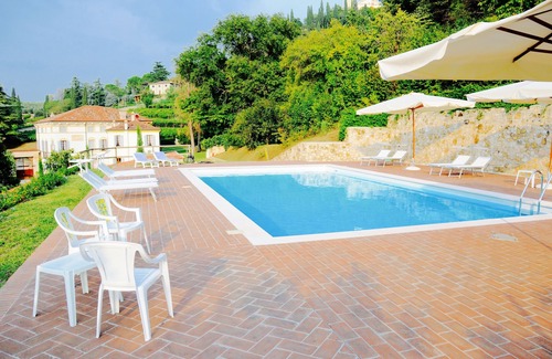 Colognola ai Colli Condo | Il Granaio, Ancient Venetian Villa with swimming pool, in a quiet tourist area of art