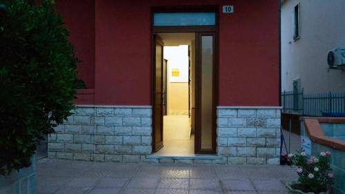 Termoli House | Il piccolo tempio di Ely