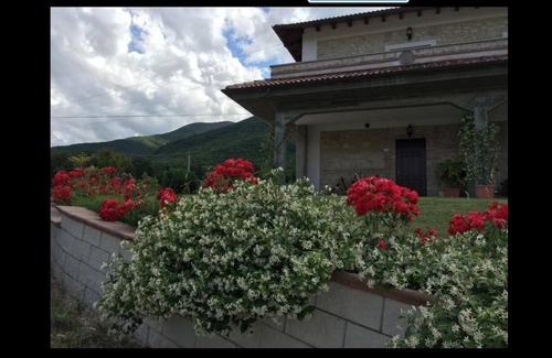 Pettorano sul Gizio Apartment | Il Poggio Dei Pettirossi