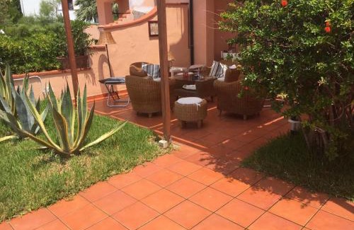 Cetraro House | Il terrazzino di Lulù