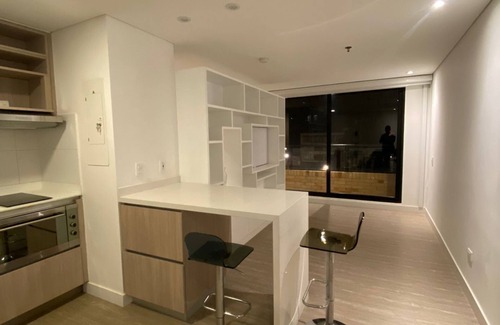 Chapinero Apartment | ILLUMINATED WITH BALCONY WIFI GYM CHAPINERO