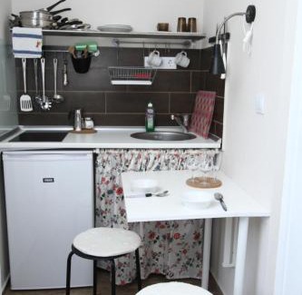 Komarom Apartment | Ilona Apartmanház