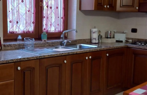 Cassino Villa | Immaculate 4-bed House in Cassino Villa Aurora