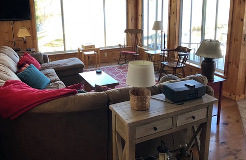 Barrington House | Immaculate Lake Front Home