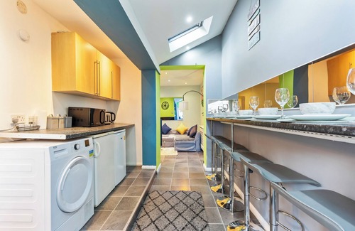 Ferndale House | Impeccable 4-Bed House with garden in Brixton