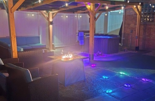 Washington Heights House | In Chicago, Near Beverly & Evergreen Park Home