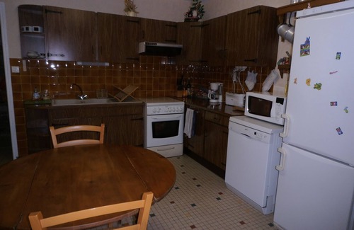 Moncy House | In full Suisse Normande