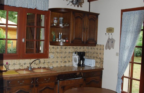 Saint-Vivien-de-Medoc Villa | In the heart of the Médoc, beautiful family home close to ocean beaches.