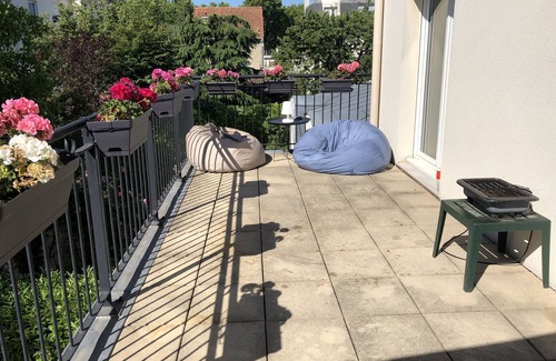 La Garenne-Colombes Apartment | In the heart of the Olympic sites, apartment 130 m2, sleeps 7.