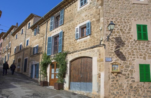 Deia Cottage | In the heart of Deia, a true gem. Luxury at its best.