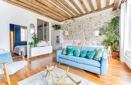 Bonne-Nouvelle Apartment | in the heart of Paris, premium, with beautiful plants and A/C