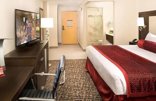 Gateway District Hotel | In the Heart of Vegas Attractions! Casino, Pool, Game Room, Near Mob Museum!