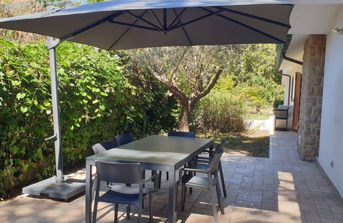 Giannella Villa | In the tranquility of the pine forest a stone's throw from the beach