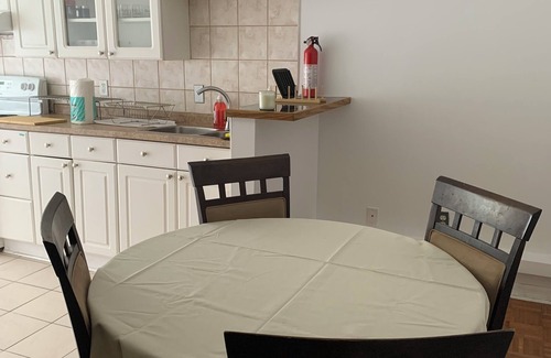 Mavis-Erindale House | Independent 2BR 1BTH 1PRK - Walk-in Ground Level