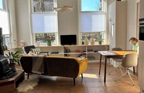 Jorwert Apartment | Independent apartment in Jorwert near Leeuwarden, Sneek, Bolsward and Franeker