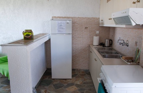 Velon Condo | Independent Condo With Stunning View To The Corinthian Bay & Mountains.