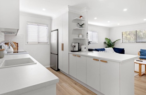 Callala Bay House | Indigo - Pet Friendly - 7 Mins Walk to Beach