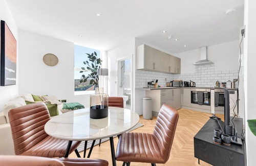 Rye Apartment | Indulge in Space & Style: Comfy 1-Bed Flat in Rye