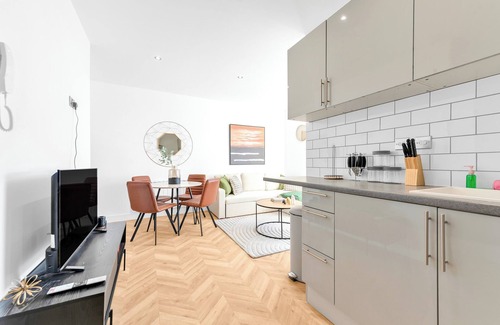 Rye Apartment | Indulge in Space & Style: Comfy 1-Bed Flat in Rye