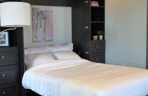 Bedford Apartment | Industrial Chic Studio, Unit B