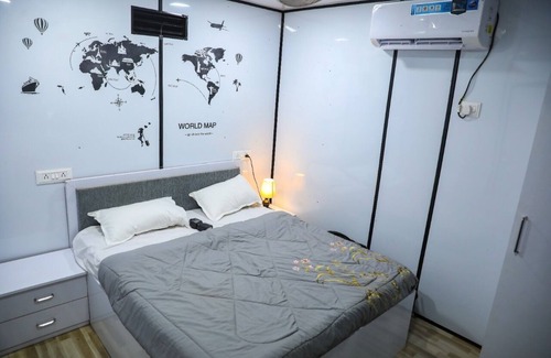 Ratnagiri House | Infinity Sea View Stay - best food around