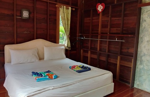 Lao Khwan Hotel | Ingaun Resort