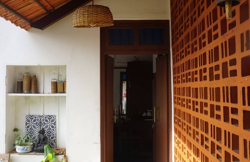 Palayam House | Ingedam- cosy double bedroom in Trivandrum city