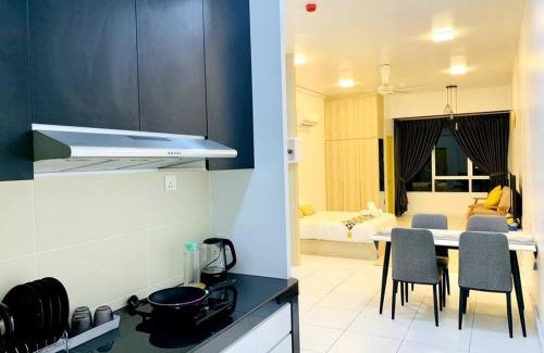 Taman Mount Austin Apartment | Inns Homestay 小温馨 Akademik Suite