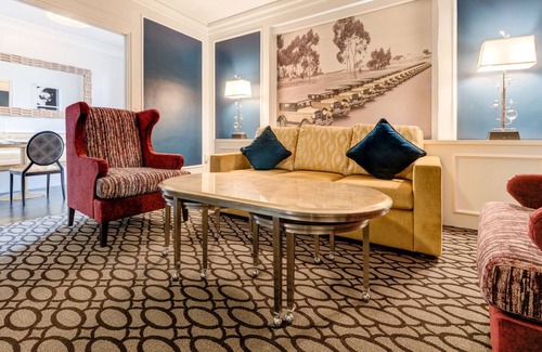 Park West Resort | Instant Booking 30% off WorldMark Inn at the Park (Two Bedroom Suite)