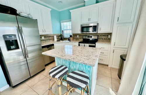 Nettles Island House | Intracoastal Breezes. charming 2-bed 2ba with Beach access on Nettles Island resort