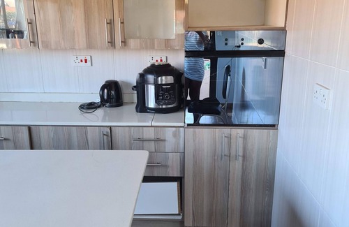 Bulawayo House | Inviting 2 Bed House in Bulawayo