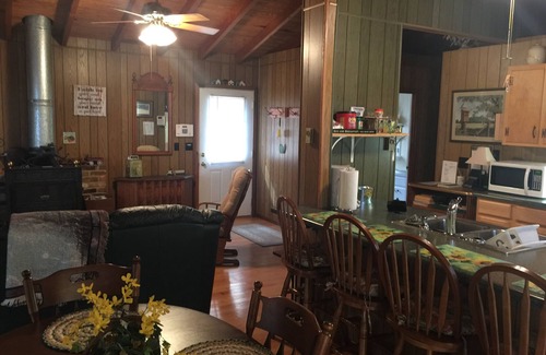 Fancy Gap House | Inviting Forest Cabin Off the Blue Ridge Parkway With View