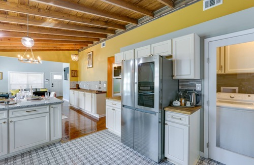 Quincy Cottage | Inviting Quincy Cottage: Walk to Historic Downtown