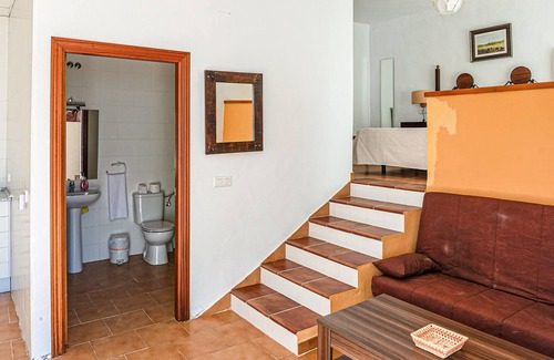 Villa del Rey Apartment | Inviting vacation apartment in the countryside.