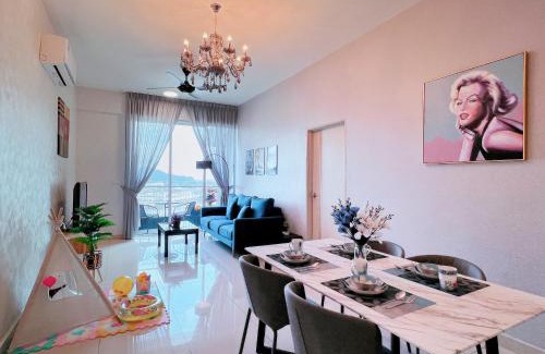 Taman Teh Teng Seng Apartment | Ipoh Family Suite W Balcony -8PAX- FREE Parking by AfterTea Home