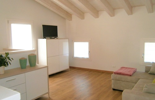 Peraga Apartment | Iris Apartment in Padova Est a few km from Venice and the Euganean Hills