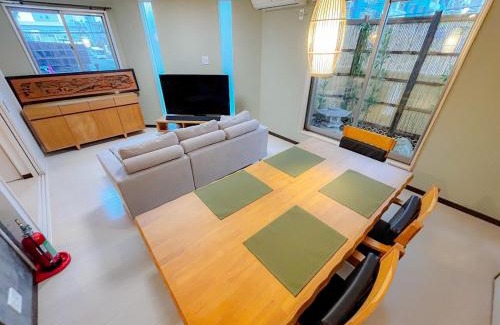Suminoe Apartment | Iroha House イロハの宿