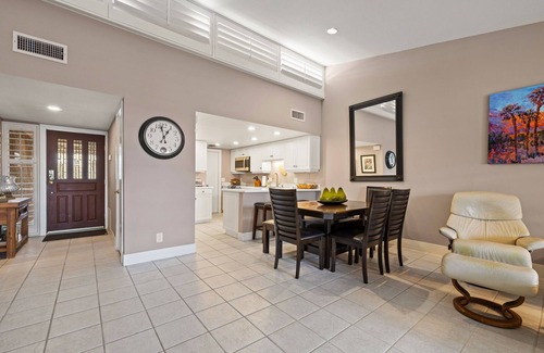 Palm Desert Condo | Ironwood Country Club Palm Desert Darling 2-bd 2-bath corner location