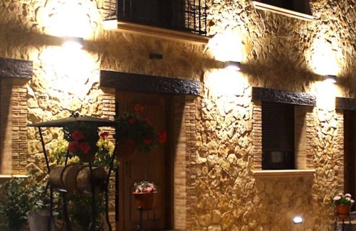 Corral de Ayllon Apartment | Isabel's Rosales - Double Studio (1)