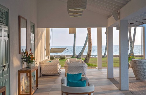 Talpe Villa | Ishq Talpe is an exclusive, luxurious, beach escape in Galle