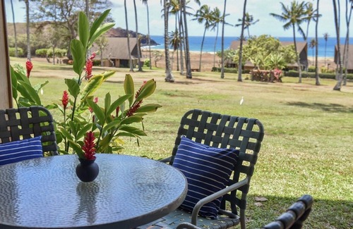 Maunaloa Apartment | Island Bliss: Relax in Paradise