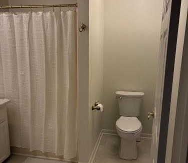 Jarreau House | Island getaway 11 beds 4 bedrooms