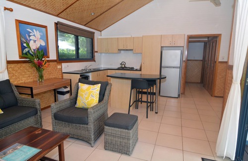 Mele Hotel | Island Magic Resort