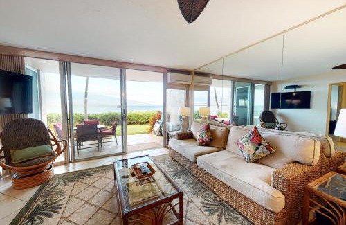 Maalaea Apartment | Island Sands Resort 111