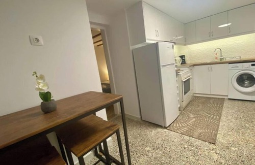 Kampos Marathokampou House | Island Stone house 15m from the beach.