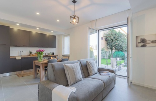 Grandate Apartment | Isola Felice Grandate