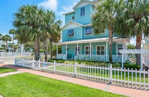 Crystal Shores House | It Had to Be You by Newman-Dailey