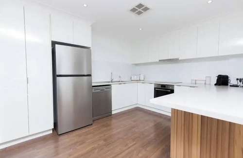 Wagga Wagga House | It’s not often you’ll find such a gem located within Wagga CBD!