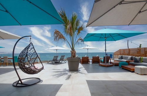 Anza Apartment | Iwi - Ocean by Coralia